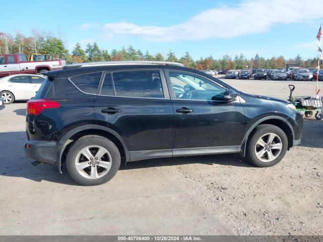 2T3RFREVXFW352554 Toyota Rav4 Xle