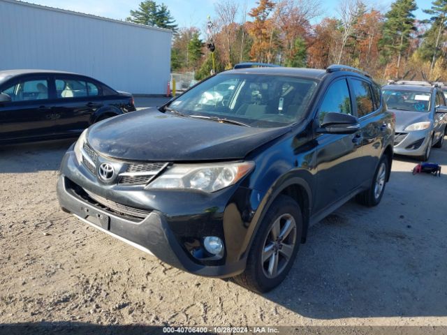 2T3RFREVXFW352554 Toyota Rav4 Xle