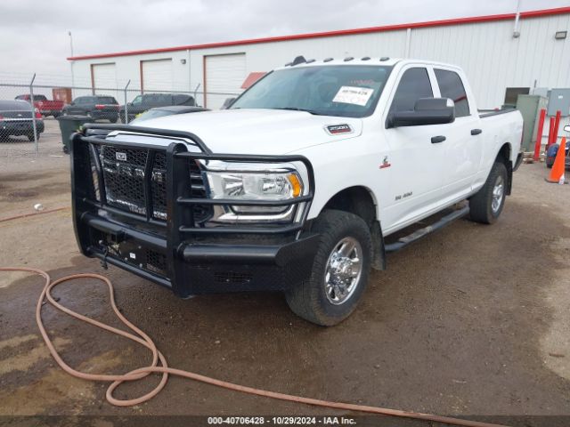 3C6UR5CL7LG287693 RAM 2500 Tradesman  4x4 6'4 Box