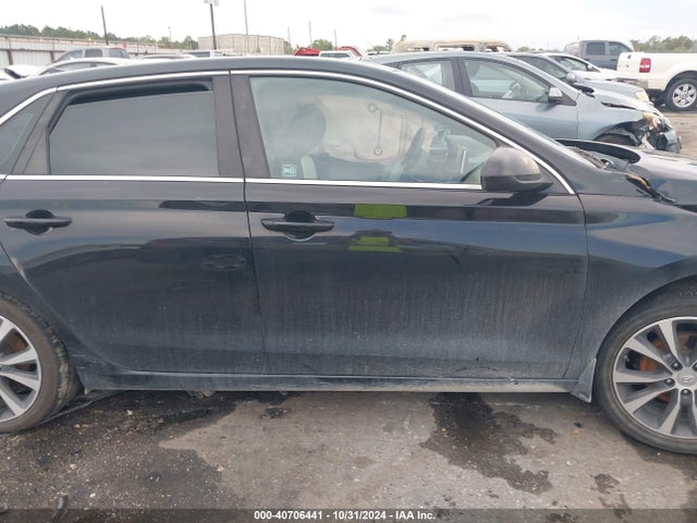 Hyundai ELANTRA GT 2018 KMHH35LEXJU074658 Image 13