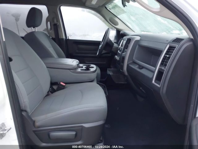 1C6RR6KG6JS336758 RAM 1500 Express  4x2 5'7 Box