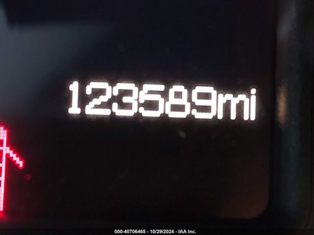 1C6RR6KG6JS336758 RAM 1500 Express  4x2 5'7 Box