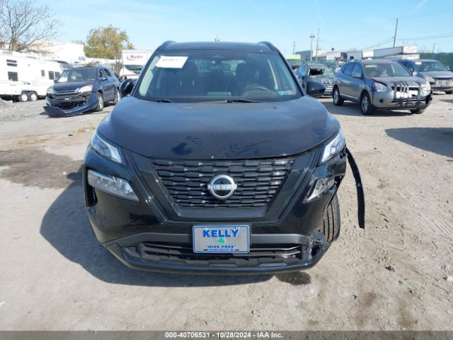 JN8BT3BB8PW194238 Nissan Rogue Sv Intelligent Awd