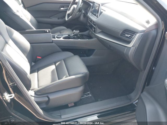 JN8BT3BB8PW194238 Nissan Rogue Sv Intelligent Awd