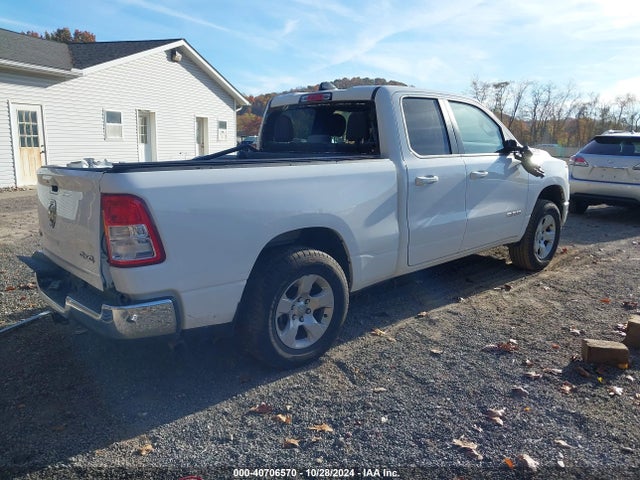 1C6RRFBG0NN278795 RAM 1500 Big Horn  4x4 6'4 Box