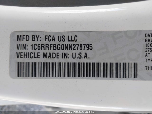 1C6RRFBG0NN278795 RAM 1500 Big Horn  4x4 6'4 Box