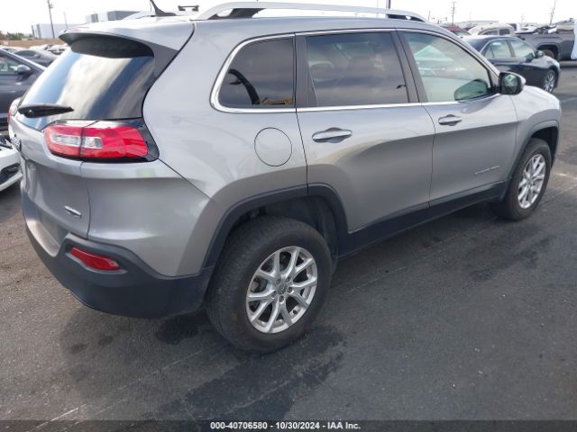 1C4PJMCB7FW779211 Jeep Cherokee Latitude