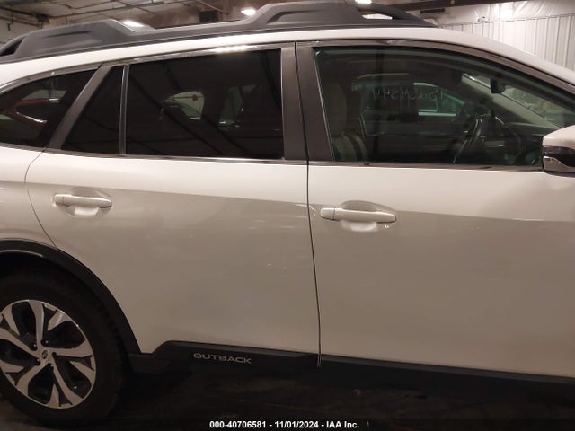 4S4BTANC3L3152829 Subaru Outback Limited