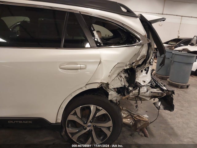 4S4BTANC3L3152829 Subaru Outback Limited