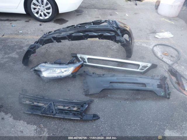 JA4AD3A31LZ023302 Mitsubishi Outlander Se 2.4