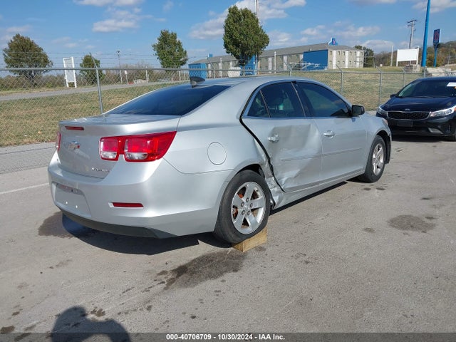 Chevrolet MALIBU LS 2015 1G11B5SL1FF228784 Image 4