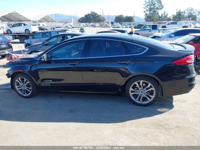 3FA6P0RU8KR181028 Ford Fusion Hybrid Titanium
