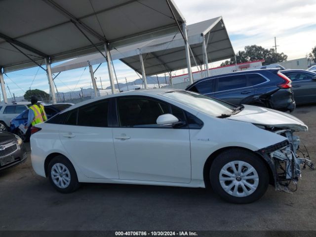 JTDKARFU0K3077134 Toyota Prius Le
