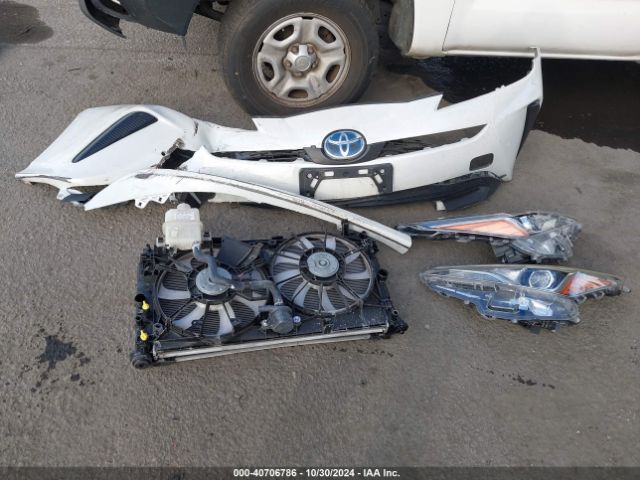 JTDKARFU0K3077134 Toyota Prius Le