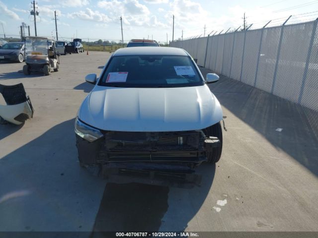 3VWCM7BU8NM015423 Volkswagen Jetta 1.5t S