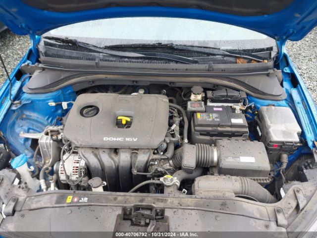 5NPD84LF7JH392559 Hyundai ELANTRA SEL