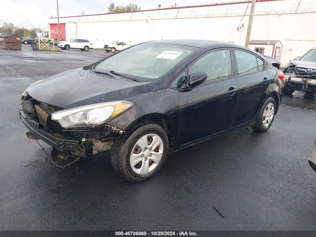 KIA FORTE LX 2015 KNAFK4A64F5424837 Image 2