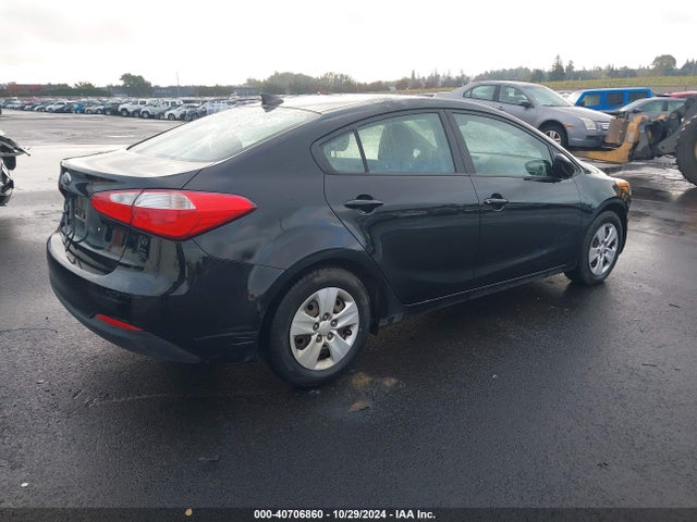 KIA FORTE LX 2015 KNAFK4A64F5424837 Image 4