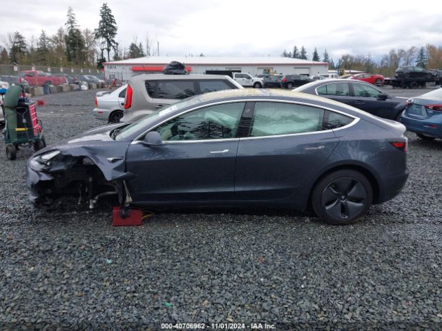 5YJ3E1EA9JF033958 Tesla Model 3 Long Range/mid Range