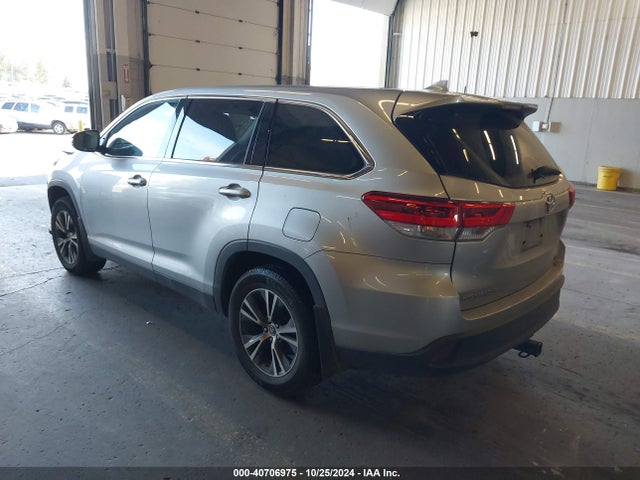 5TDBZRFH2KS717533 Toyota Highlander Le/le Plus