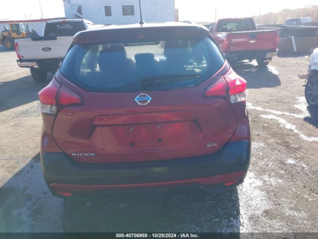3N1CP5CU9JL521875 Nissan KICKS SR