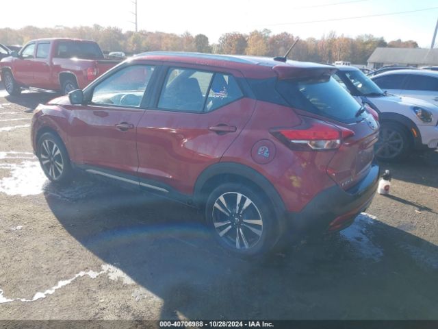 3N1CP5CU9JL521875 Nissan KICKS SR