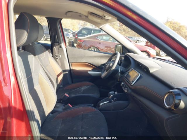 3N1CP5CU9JL521875 Nissan KICKS SR