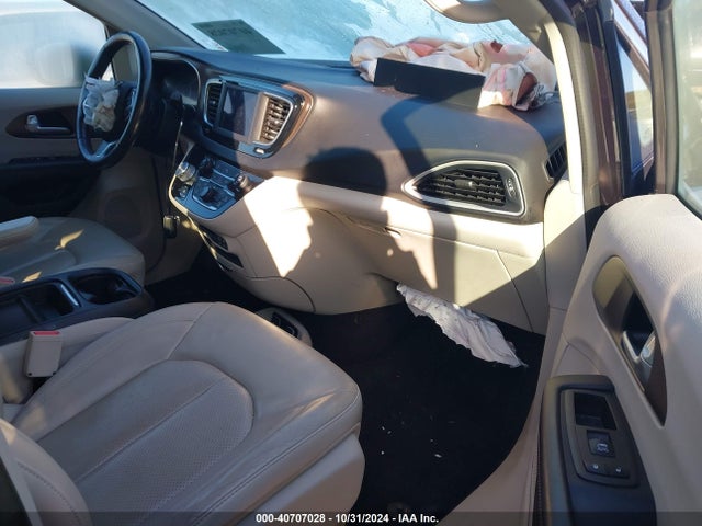 Chrysler Pacifica Touring L 2019 2C4RC1BG2KR508638 Image 5