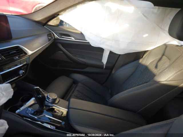 WBA53BH01NCH73062 BMW 530 I