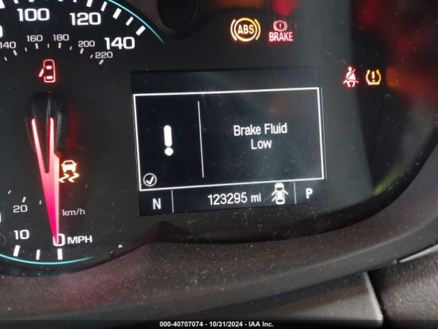 KL7CJPSBXJB596593 Chevrolet Trax Lt