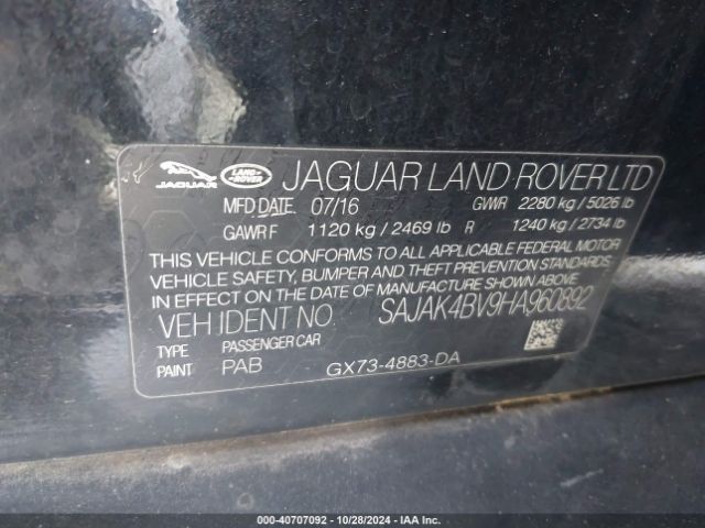 SAJAK4BV9HA960892 Jaguar Xe 35t Prestige