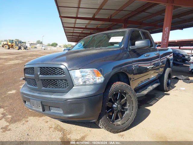 RAM 1500 Tradesman  4x2 6'4 Box 2018 1C6RR6FG7JS298967 Image 2