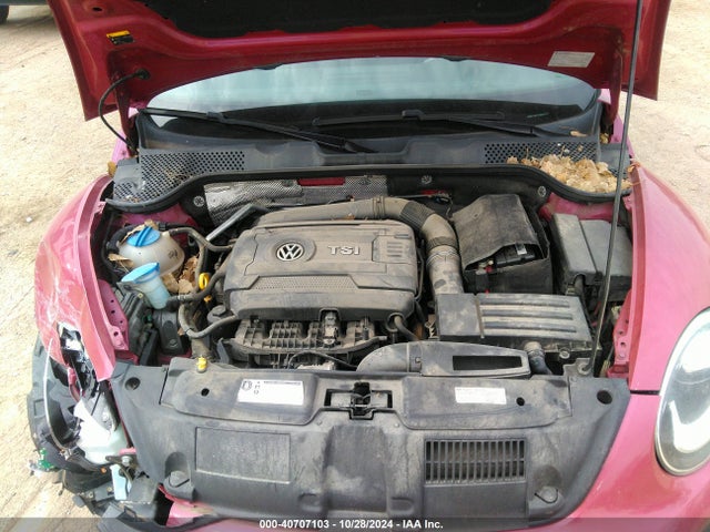 Volkswagen Beetle 2017 3VWF17AT1HM602419 Image 10