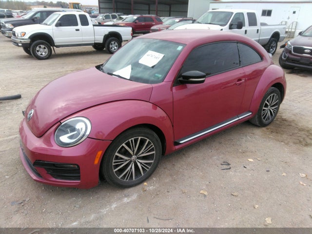 Volkswagen Beetle 2017 3VWF17AT1HM602419 Image 2