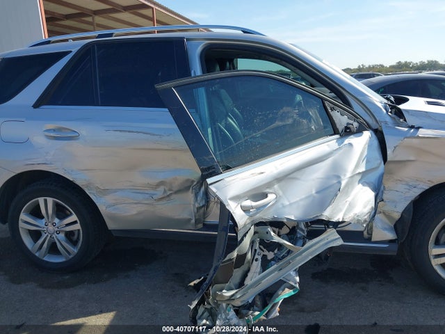 4JGDA5HB5EA415944 Mercedes-Benz Ml 350 4matic