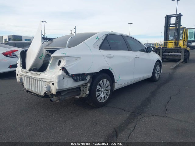 Toyota CAMRY LE 2015 4T1BF1FK6FU963052 Image 4