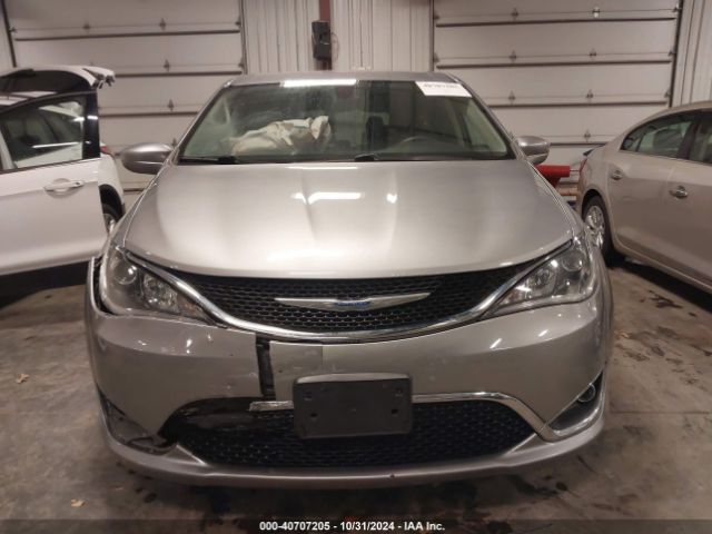 2C4RC1FG5JR113328 Chrysler Pacifica Touring Plus