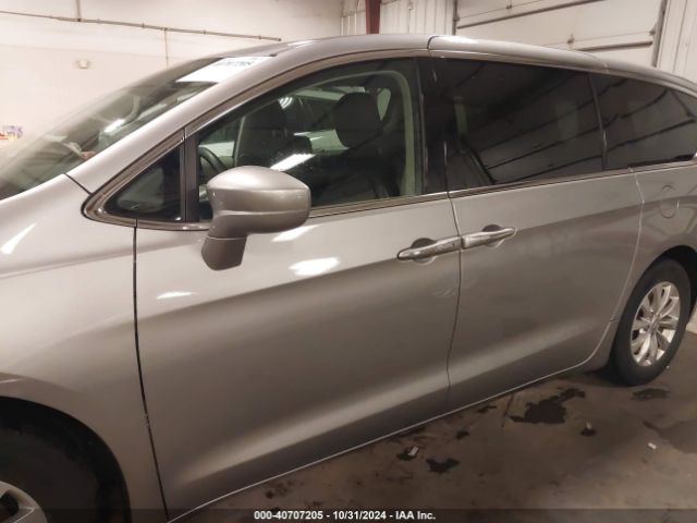 2C4RC1FG5JR113328 Chrysler Pacifica Touring Plus