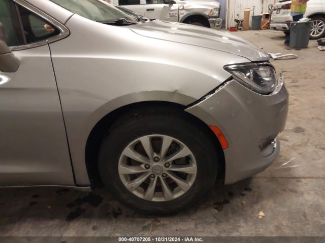 2C4RC1FG5JR113328 Chrysler Pacifica Touring Plus