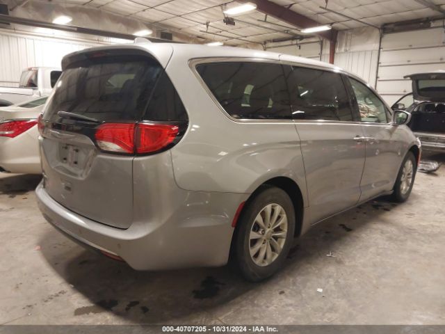 2C4RC1FG5JR113328 Chrysler Pacifica Touring Plus