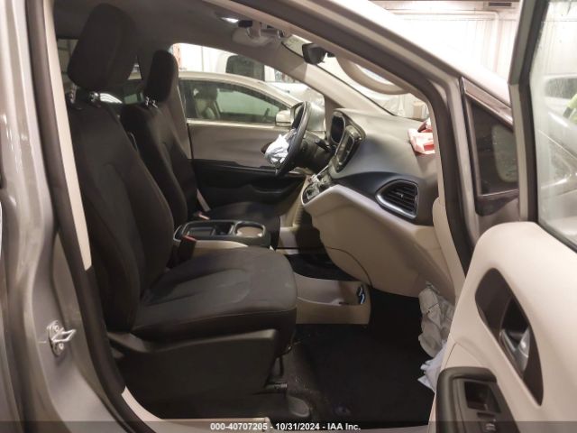 2C4RC1FG5JR113328 Chrysler Pacifica Touring Plus