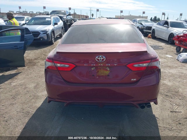 Toyota CAMRY SE 2018 4T1B11HK5JU521612 Image 16