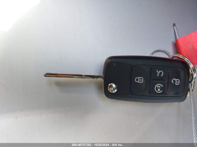 1VWSA7A32MC001207 Volkswagen Passat 2.0t Se