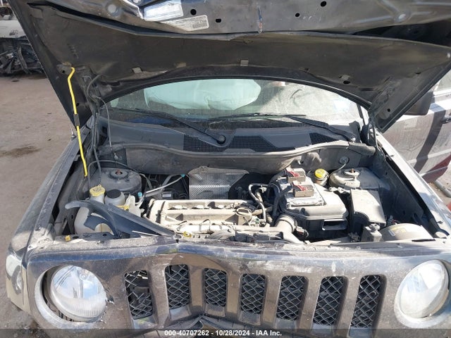 1C4NJPBA1GD575583 Jeep Patriot Sport
