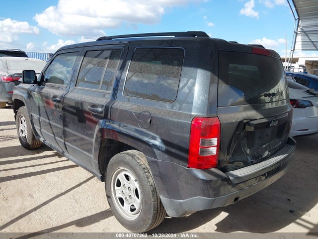 1C4NJPBA1GD575583 Jeep Patriot Sport