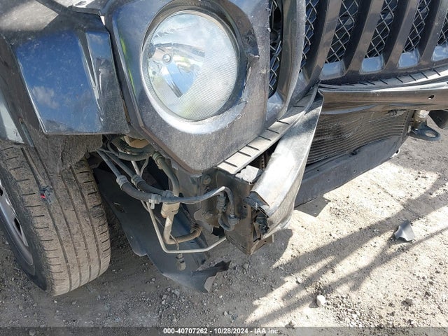 1C4NJPBA1GD575583 Jeep Patriot Sport