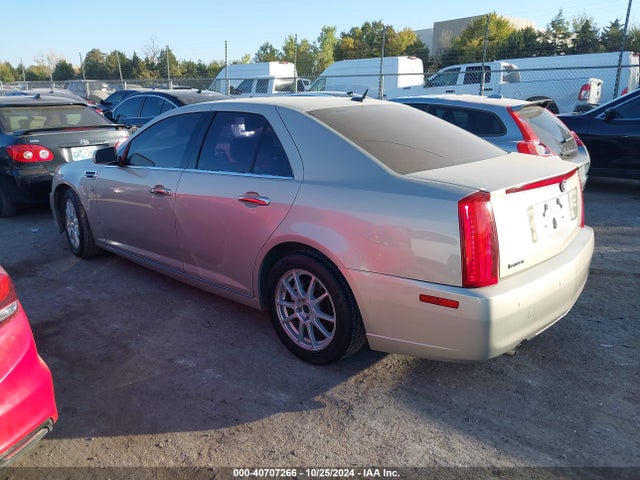 2008 CADILLAC STS 1G6DC67A380180177 Photo 2