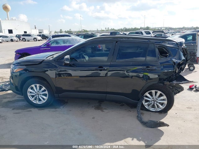 7MUBAAAG3PV061606 Toyota Corolla Cross Le
