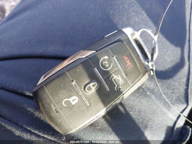 2019 RAM 1500 1C6SRFKT9KN544244 Photo 10