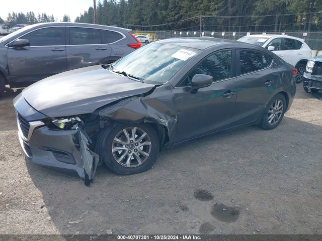 3MZBN1U70JM170961 Mazda Mazda3 Sport